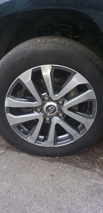 Land cruiser 200 диски г20 з гамою Bridgestone Blizzak dmv2 285.50.20
