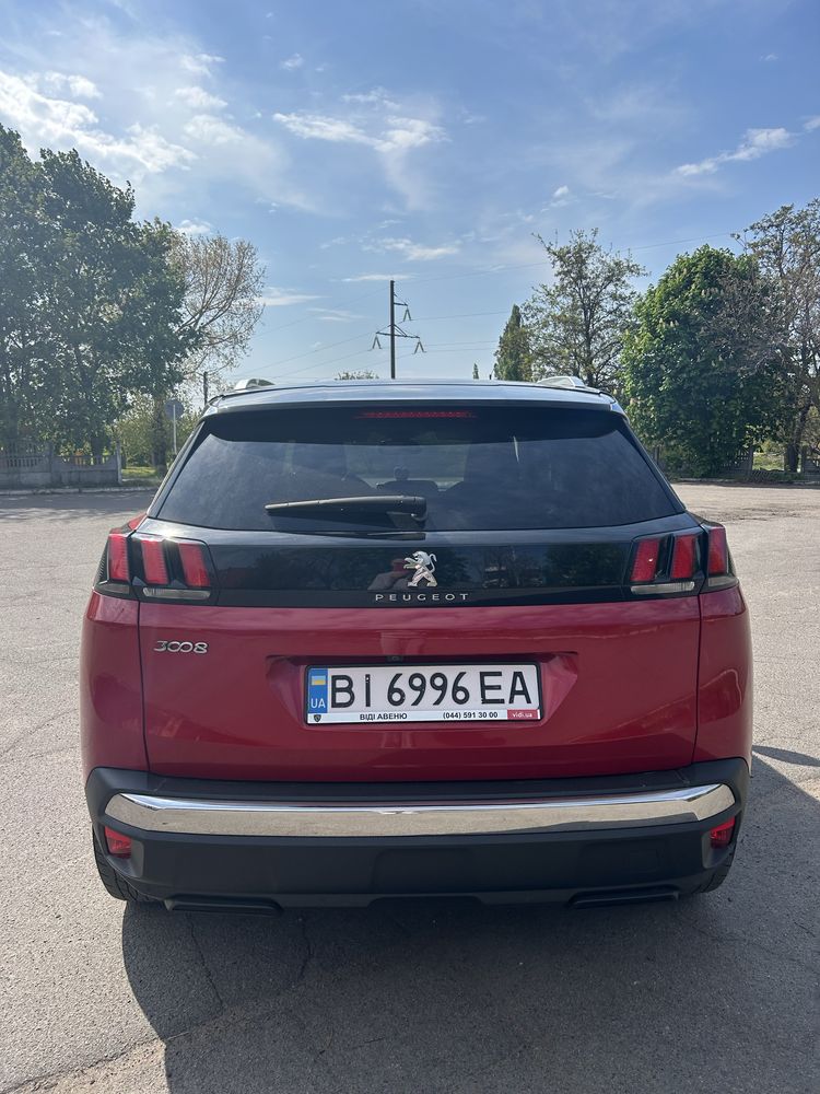 Продам авто Peugeot 3008