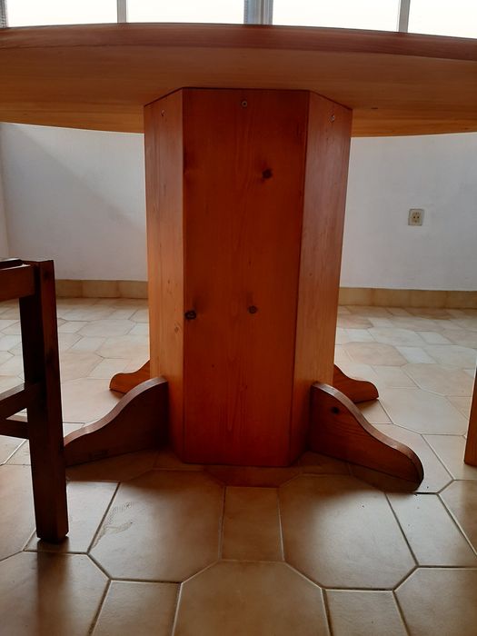 Mesa oval de jantar com 6 cadeiras