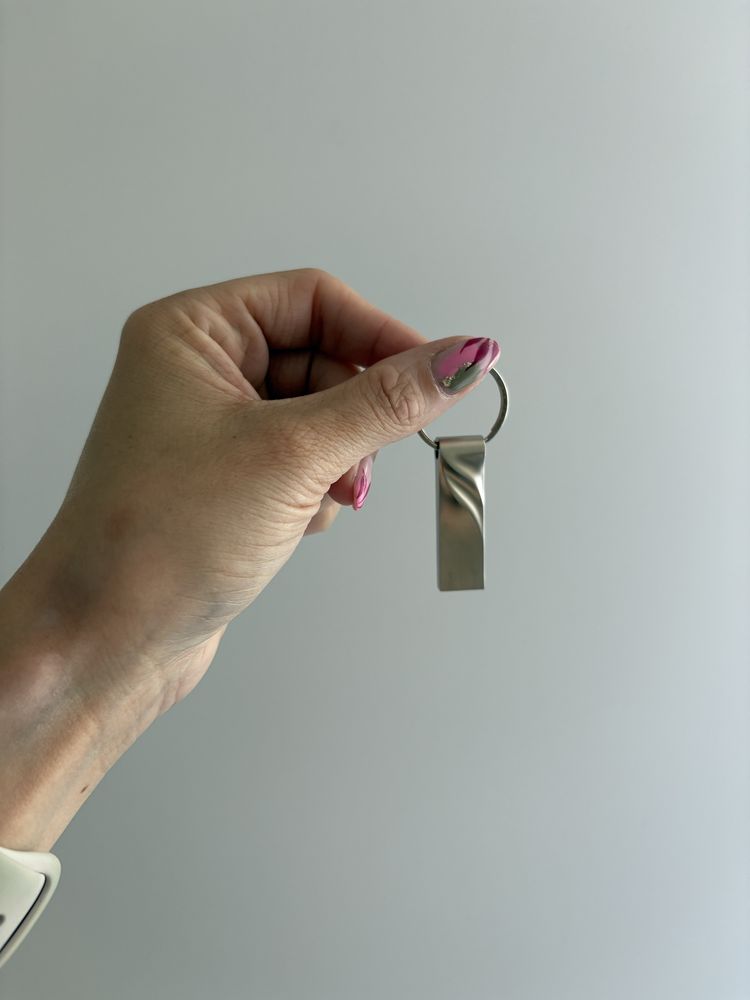 Srebrny mini pendrive USB 32 GB + różowy gratis #pendrive