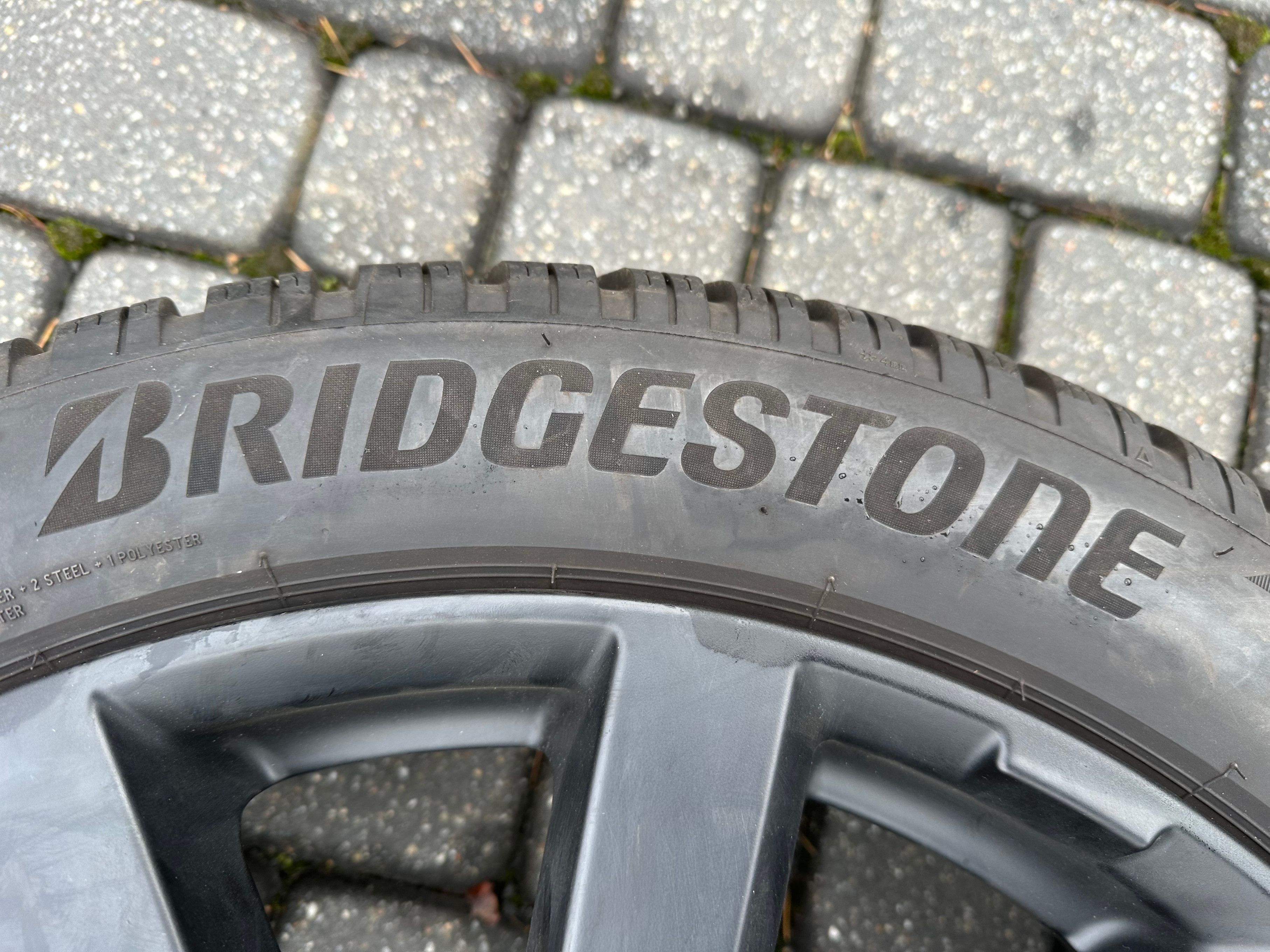 Opony Bridgestone Blizzak LM005 - 195/55/20