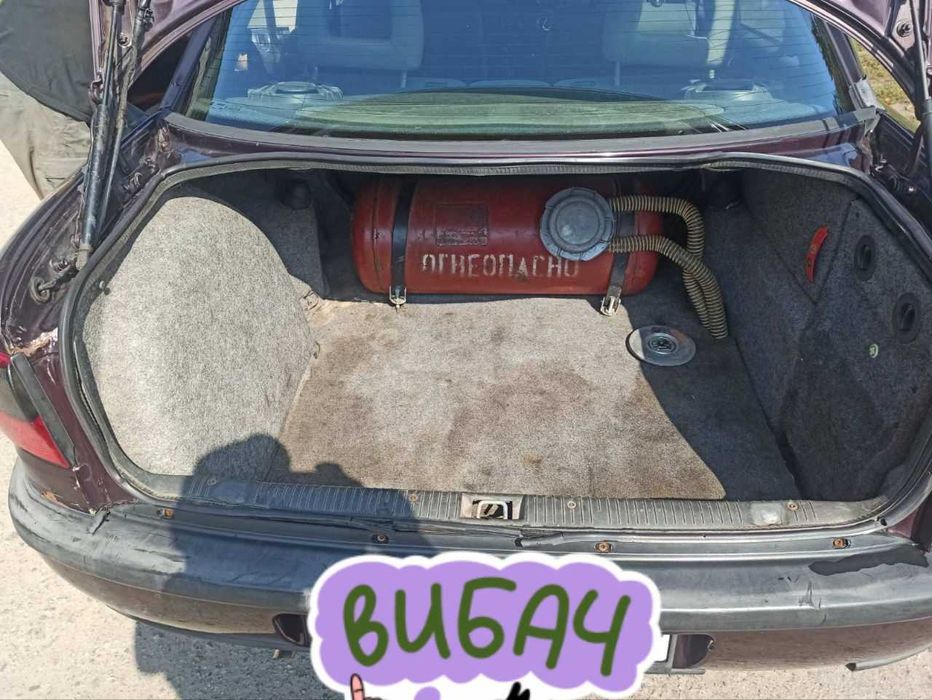 opel omega B потребує косметичного ремонту