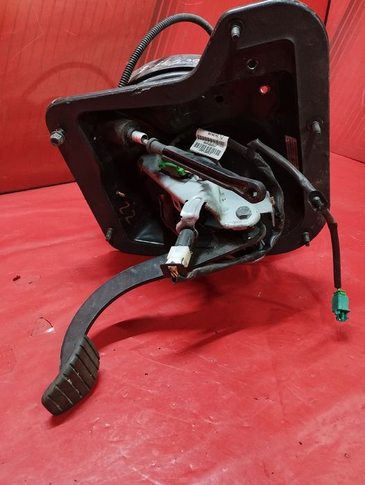 Педальний вузол Renault Trafic 2 Педаль Vivaro Трафик Виваро Т2 Шрот