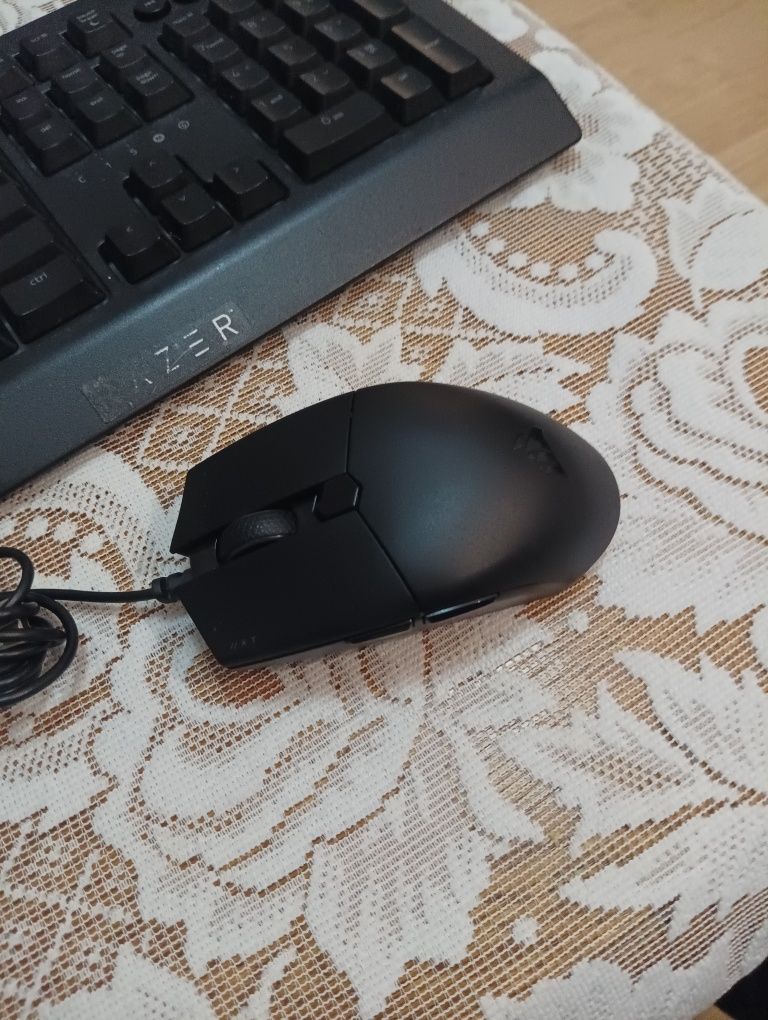 Klawiatura Razer cynosa v2 plus myszka Corsair Katar PRO