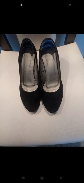Buty na obcasie damskie