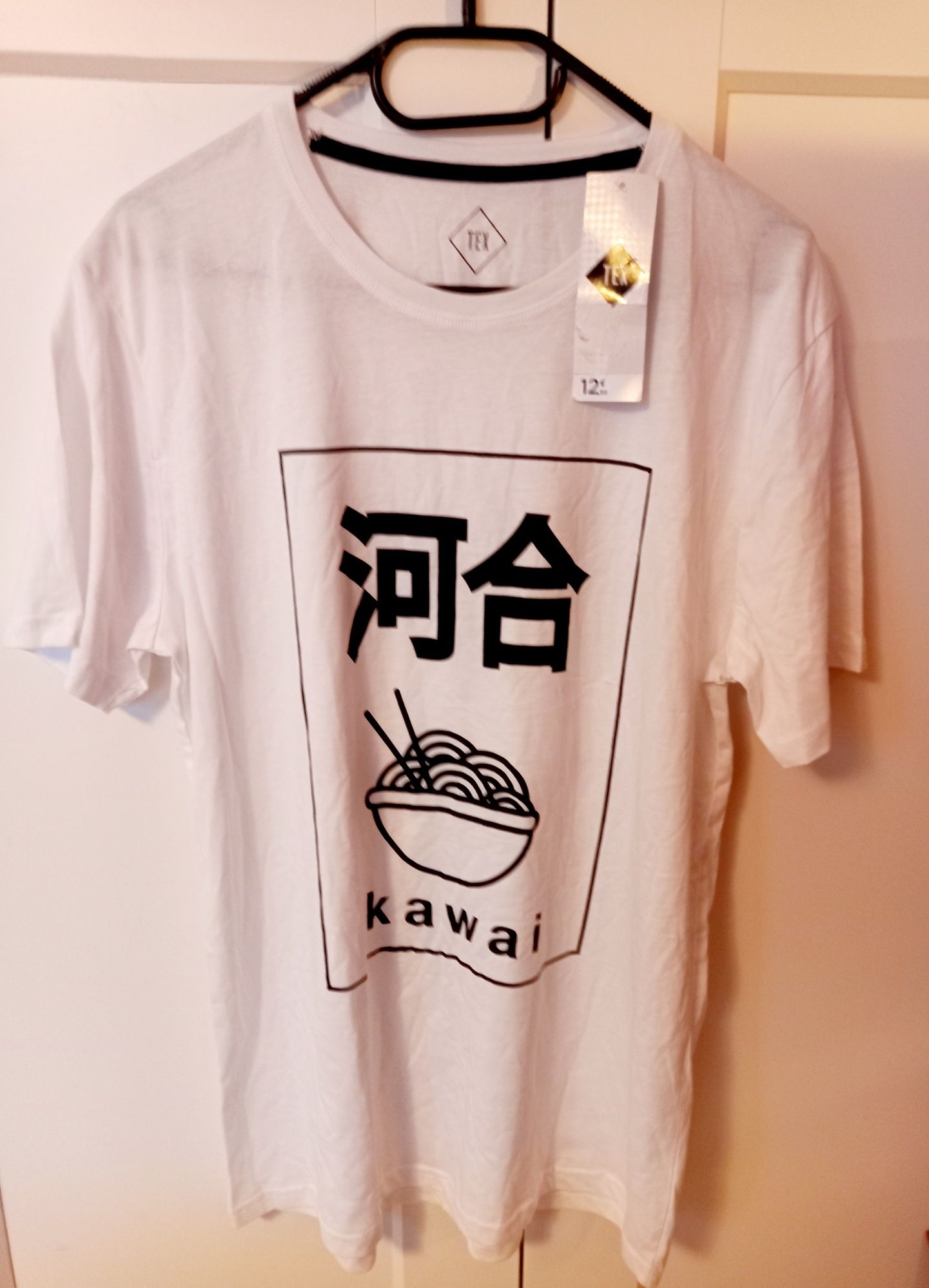 Kawai - biały T-shirt bawełniany,  rozmiar L