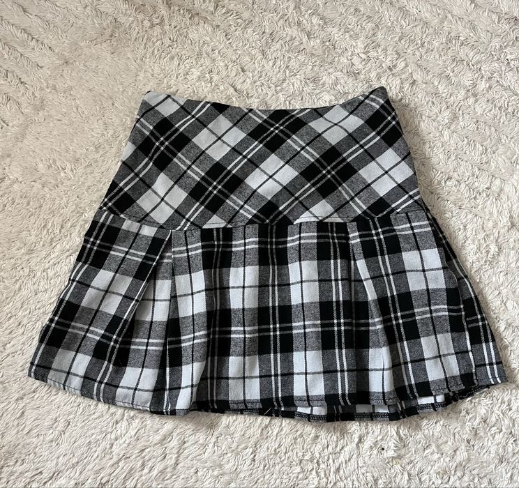 Спідниця в клітинку