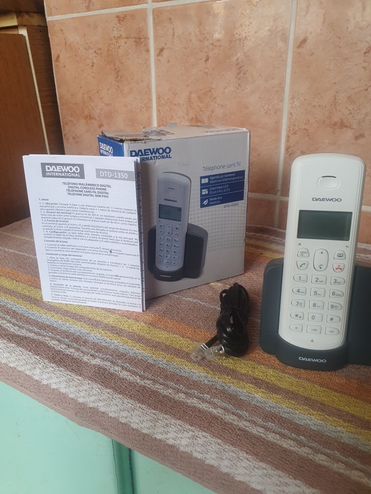 Telefon bezprzewodowy Daewoo