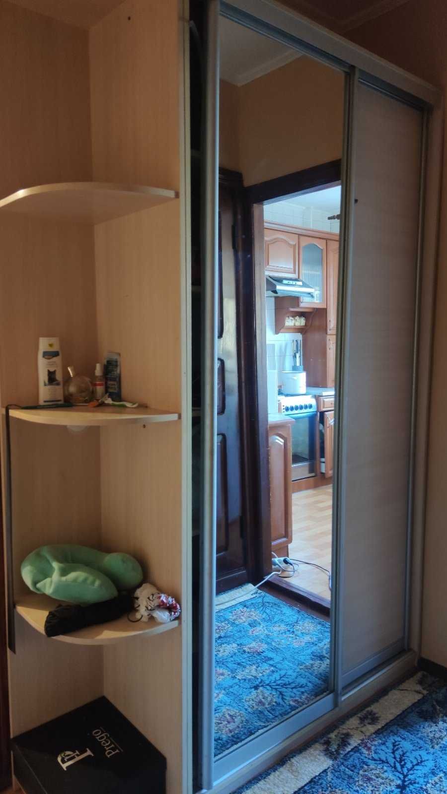 Продаж 2 к.кв, 3/5 поверх, інд.опалення,  Виставка.ktr