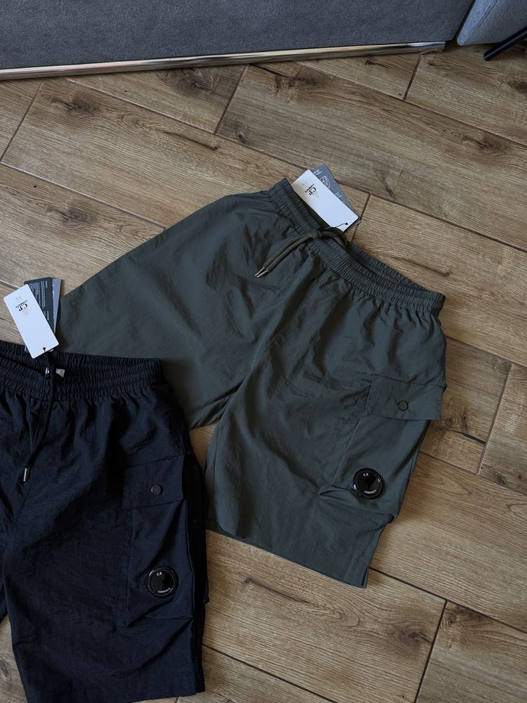Шорти C.P. Company Cargo Nylon