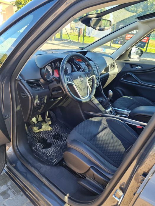 Opel Zafira Opel Zafira 1.6 CDTI ecoFLEX 2016, 7-miejsc, dach panoram