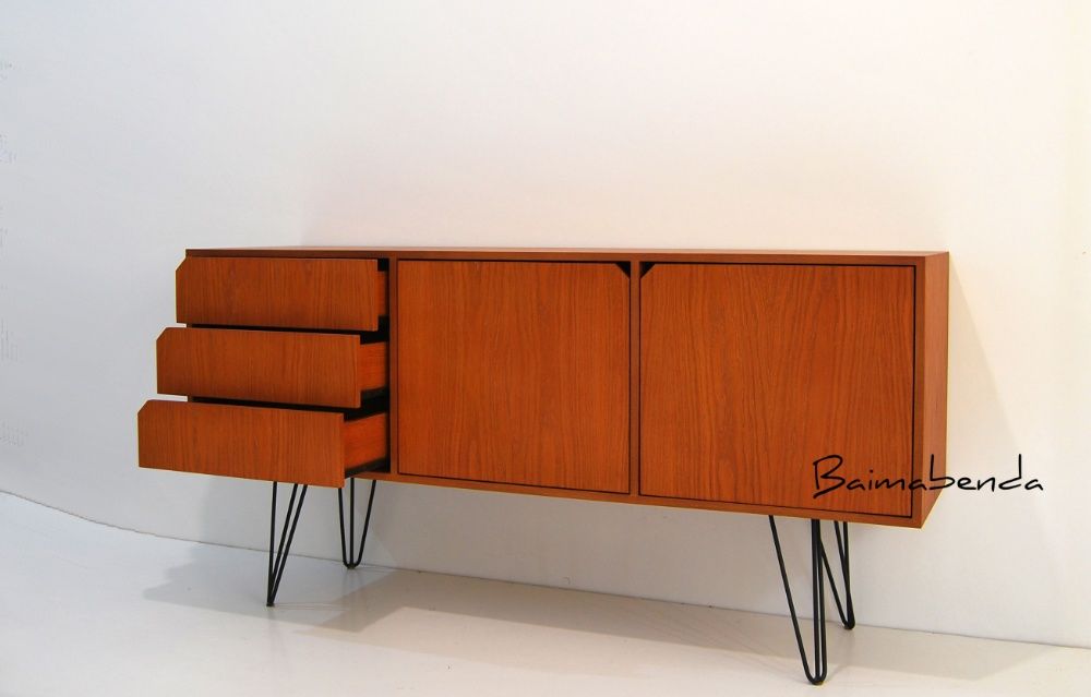 Móvel Aparador / Sideboard / Retro Vintage / Estilo Nórdico