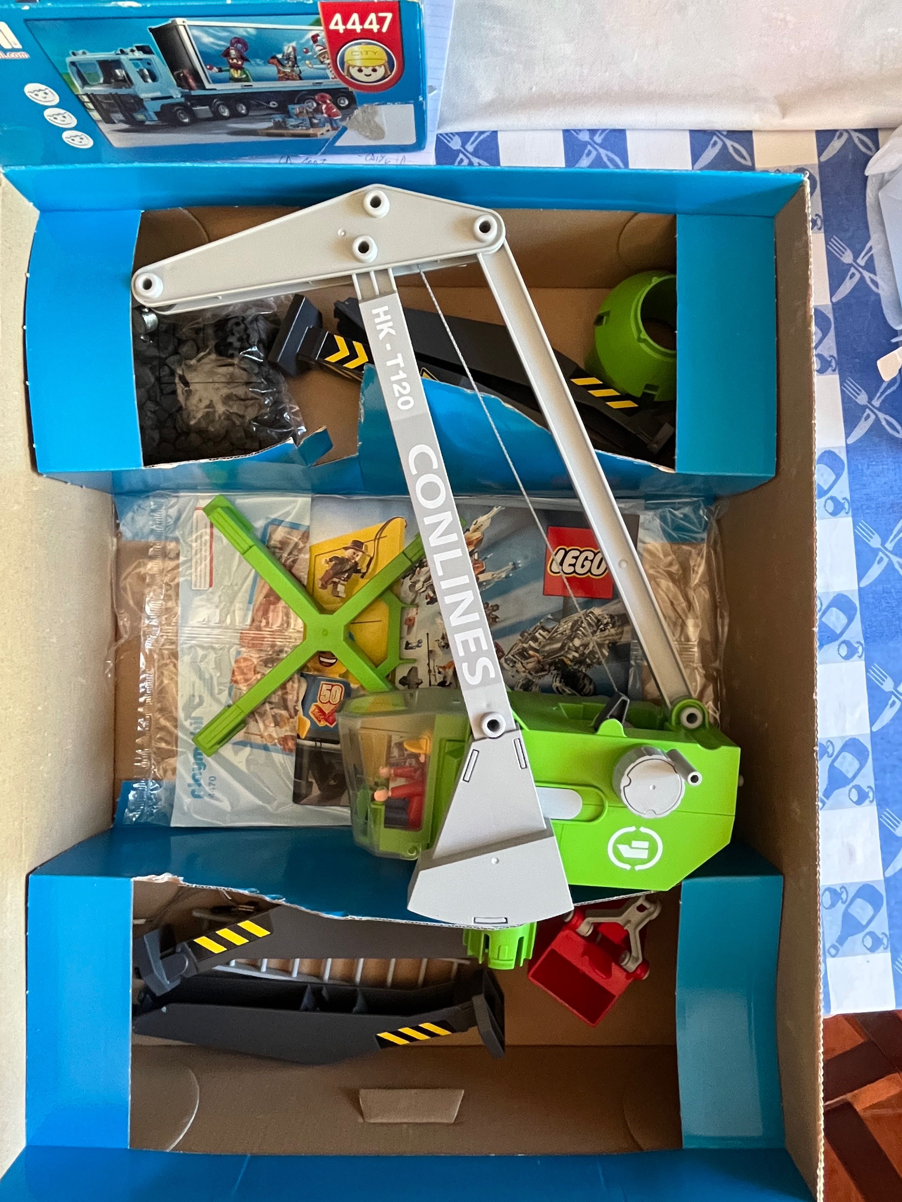 Playmobil modelo 4447 e 4470