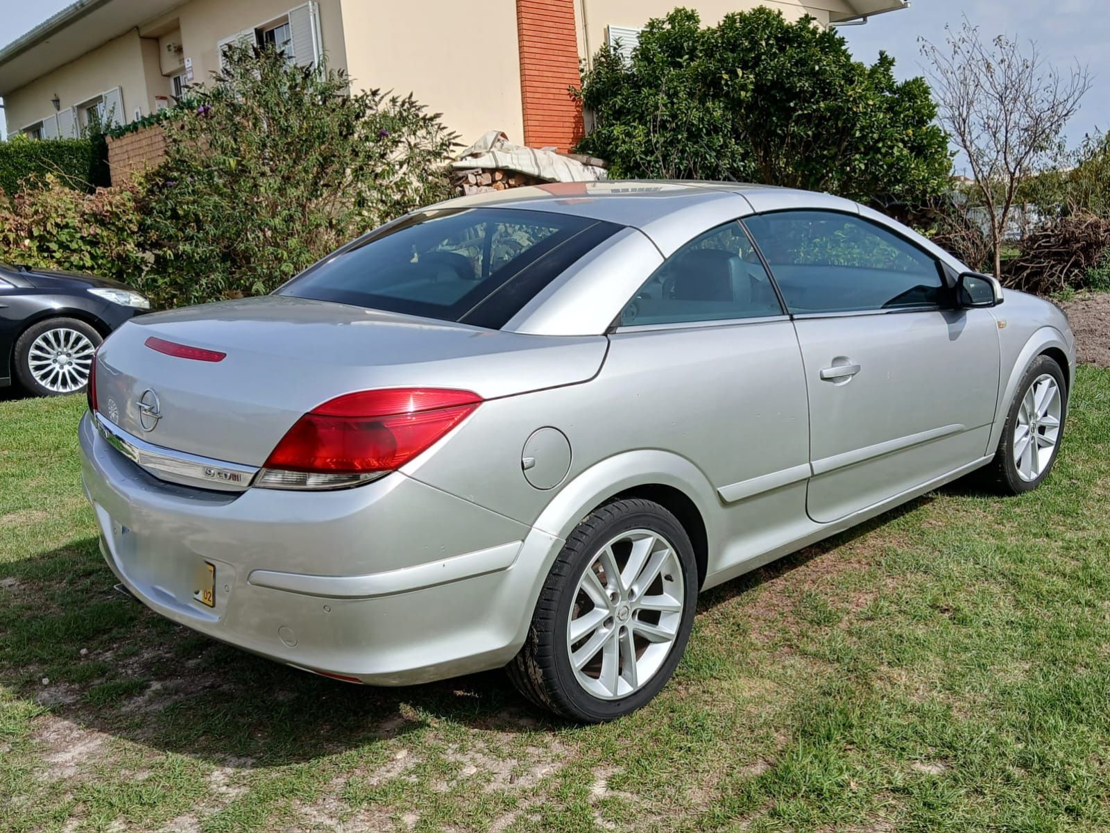 Opel astra twin top 1.9cdti