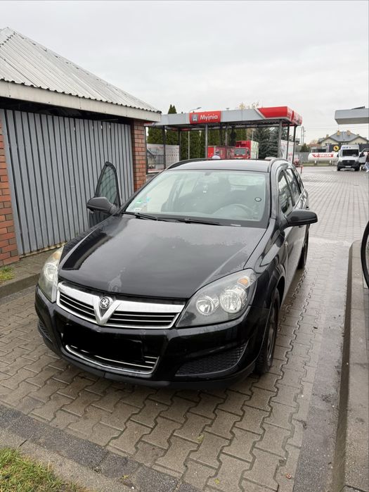 Opel Astra H 2011 1.7CDTI