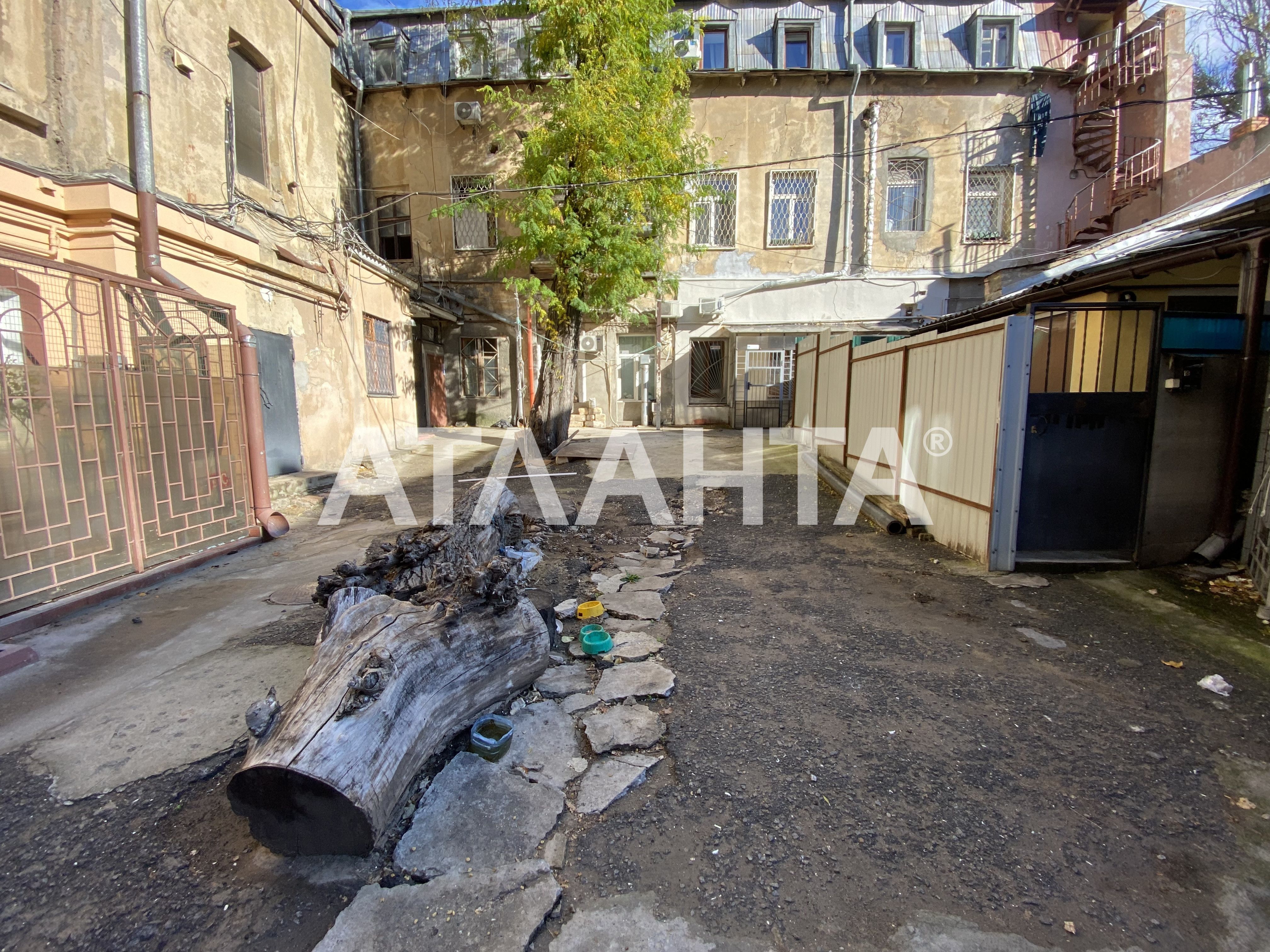 СРОЧНО 2 комн квартира с ремонтом в Центре города/Еврейская