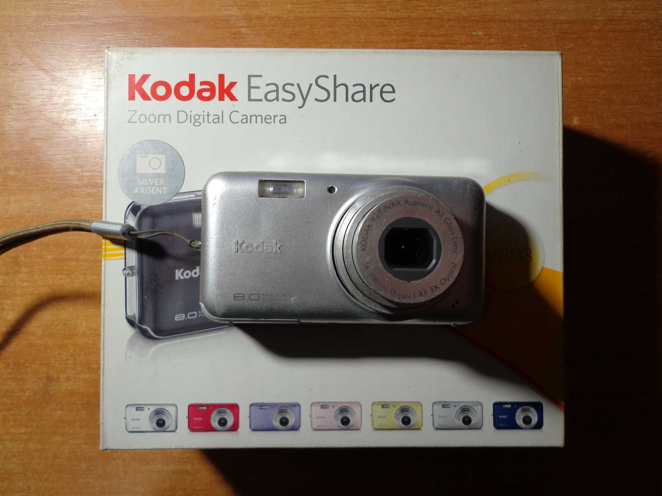 Компактный фотоаппарат Kodak V803 EasyShare.