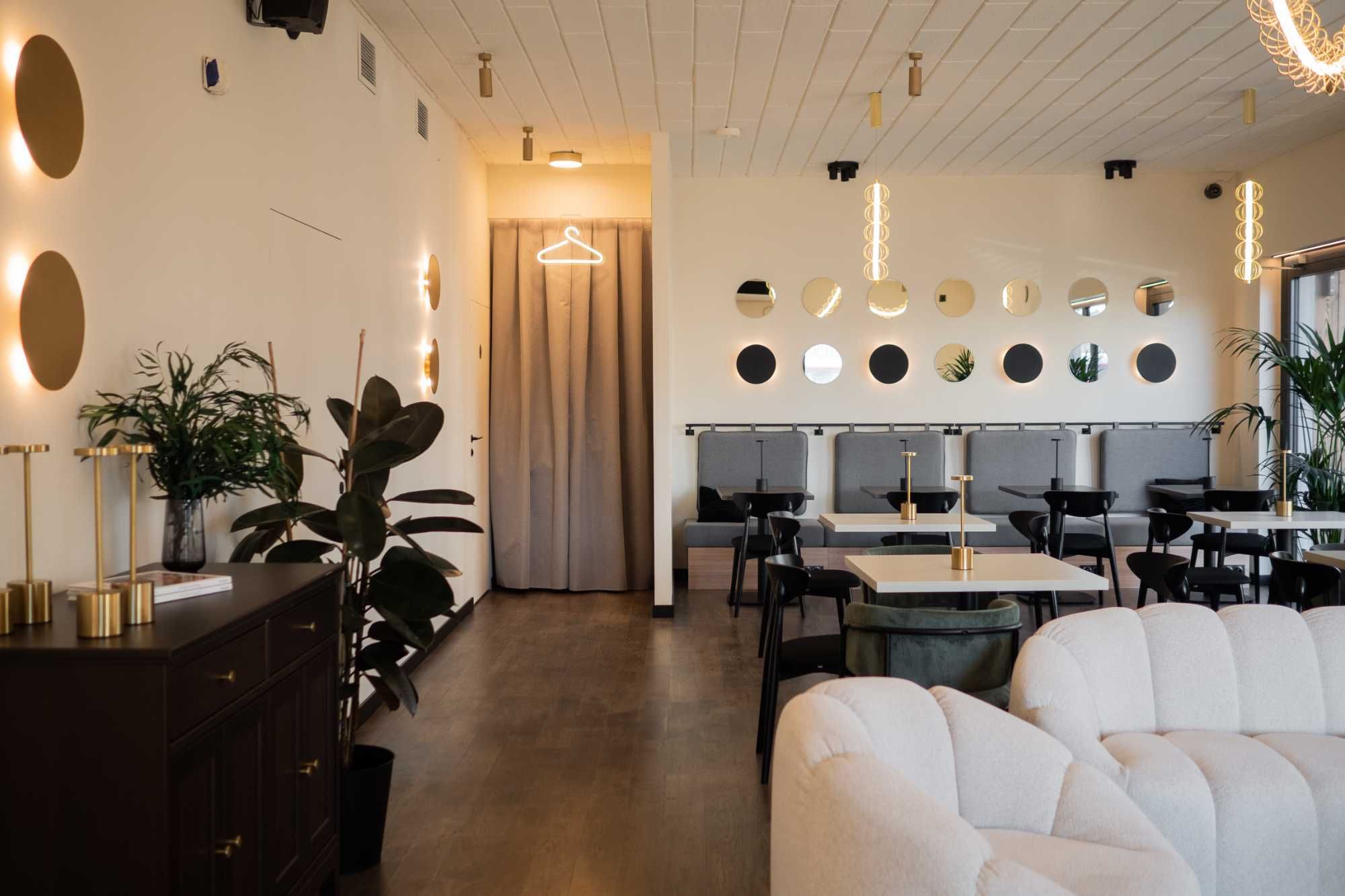 Restauracja śniadaniowo-kawiarniana z autorskimi deserami, Wrocław