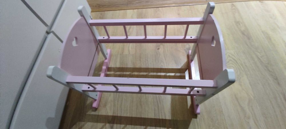 łóżeczko dla lalki