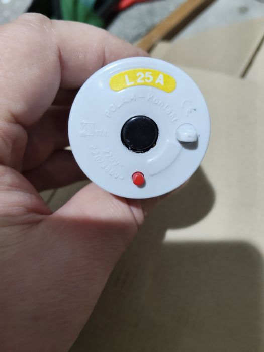 Automat bezpiecznikowy 10A 20A 25A