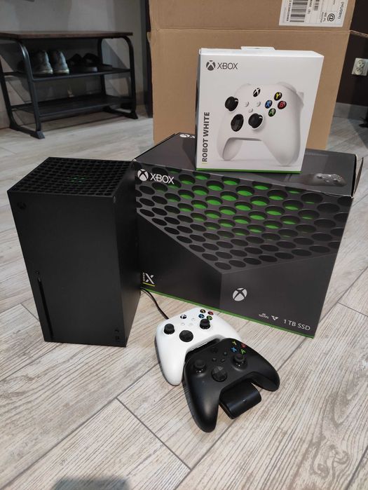 Xbox series x (stan idealny)