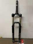 Material Enduro e Downhill