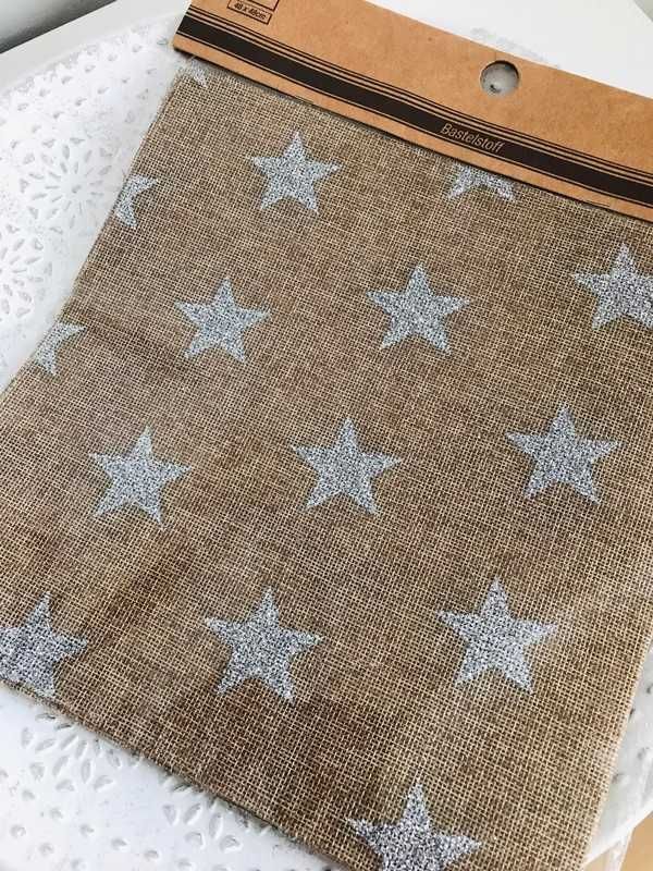 Materiał do robótek ręcznych w gwiazdki 48x48 serweta jutowa
