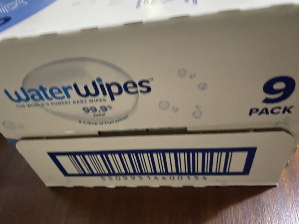 Caixa Selada de Toalhitas WaterWipes (9x60 unidades)