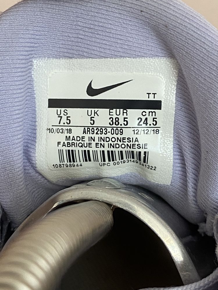 Кросівки Nike Air Max 720 Pure Platinum Oxygen Purple