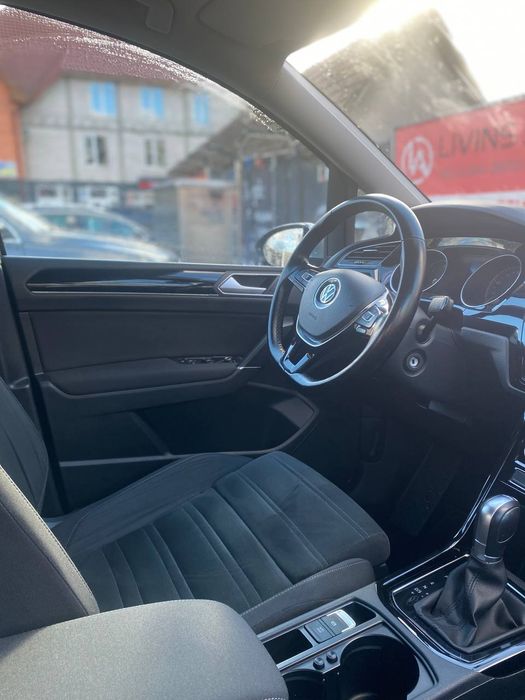 Volkswagen Tauran
