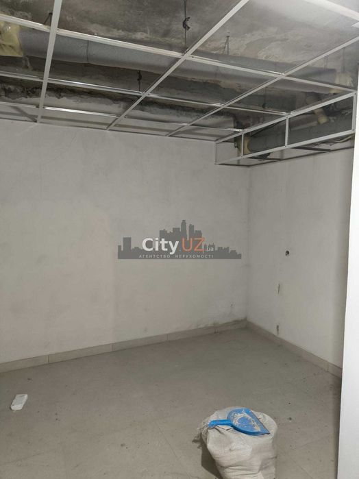 Продаж приміщення на Собранецькій