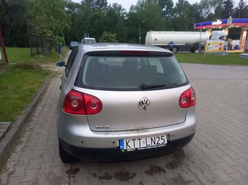 VW Golf V 2004 1.4 benzyna 55kw