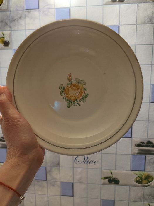 Продам тарелки Буди. 60, 70 годов. Для коллекции.