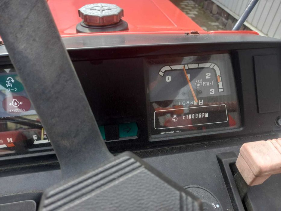 Japoński traktorek Shibaura D228 z glebogryzarką 4x4 22 km