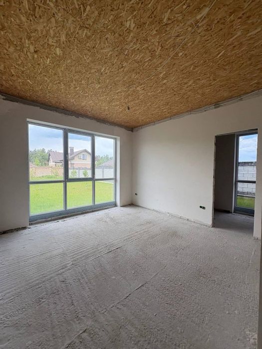 р Американкана на березі озера