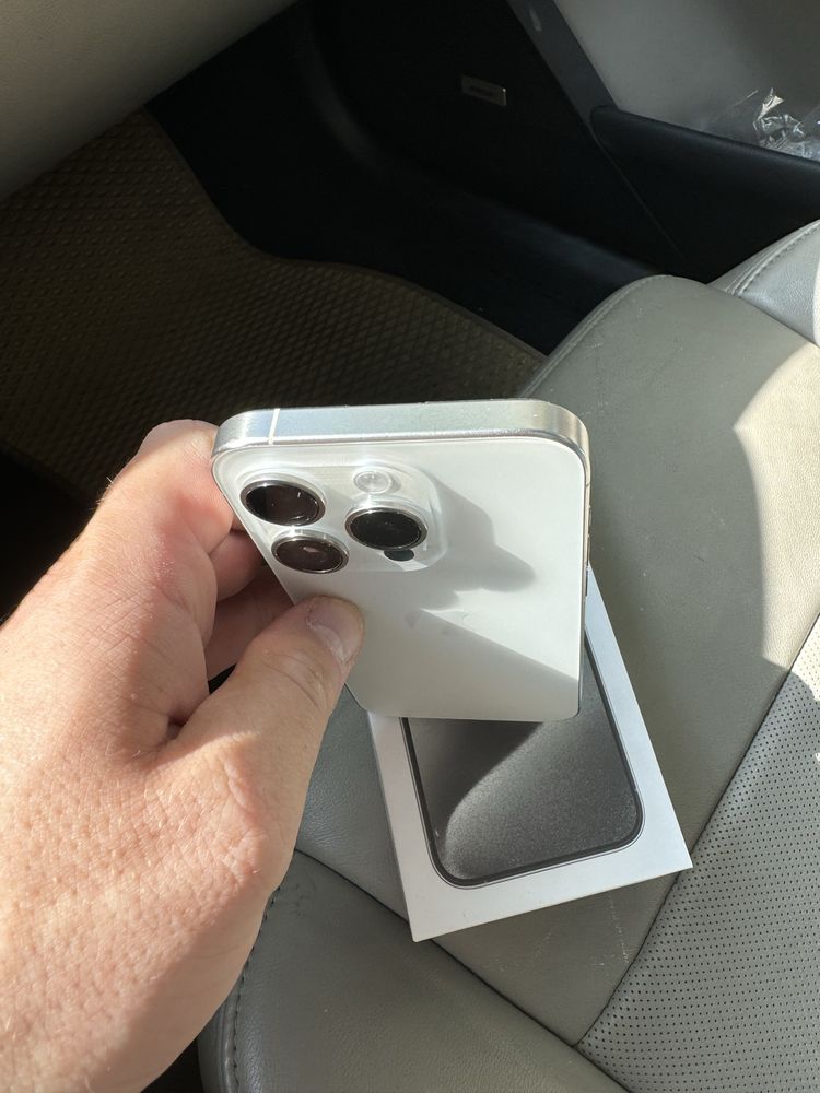 Apple iphone 15 Pro 128Gb White Titanium Фізична Сім