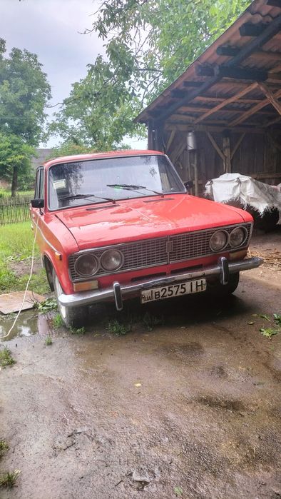 Жигульот ВАЗ 2103 1981 року народження для любителів