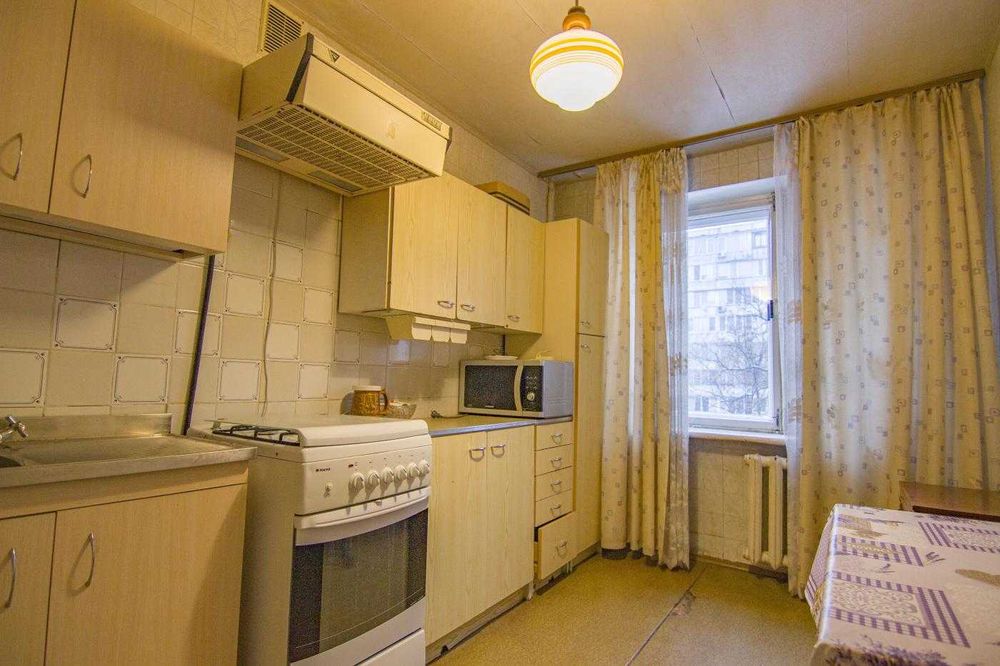 Київ! 3-кімнатна квартира 67.9 кв.м. вул. Верховинна, 87. Житомирська