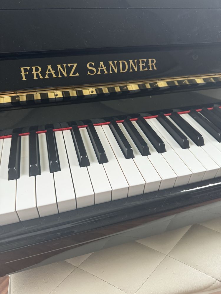 Pianino w idealnym stanie - Jak Nowe.
