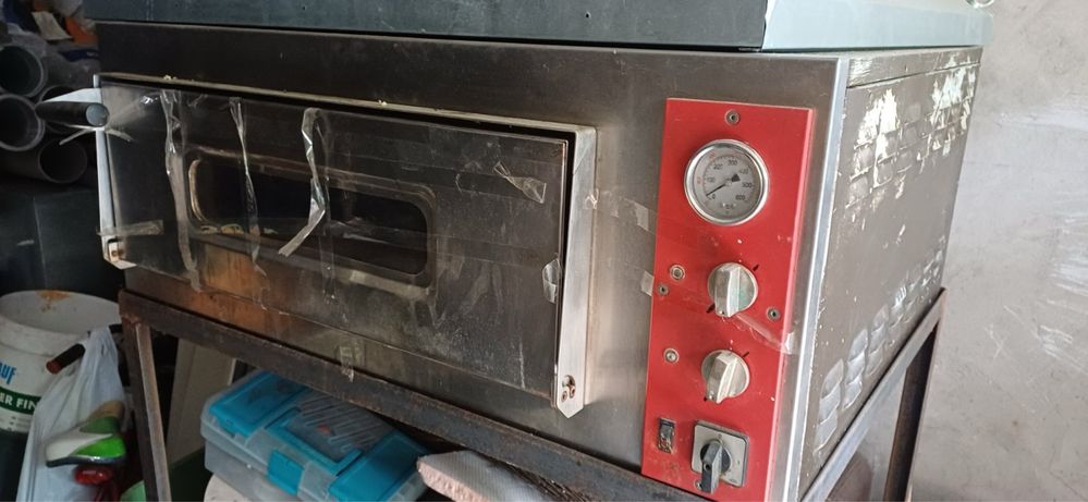 Продам печь для пицци
