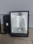 Lampa ZeXt metalowa 400W/230V czarna