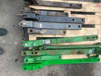 Oryginalne zaczepy dolne do Case, JD, MF, NH