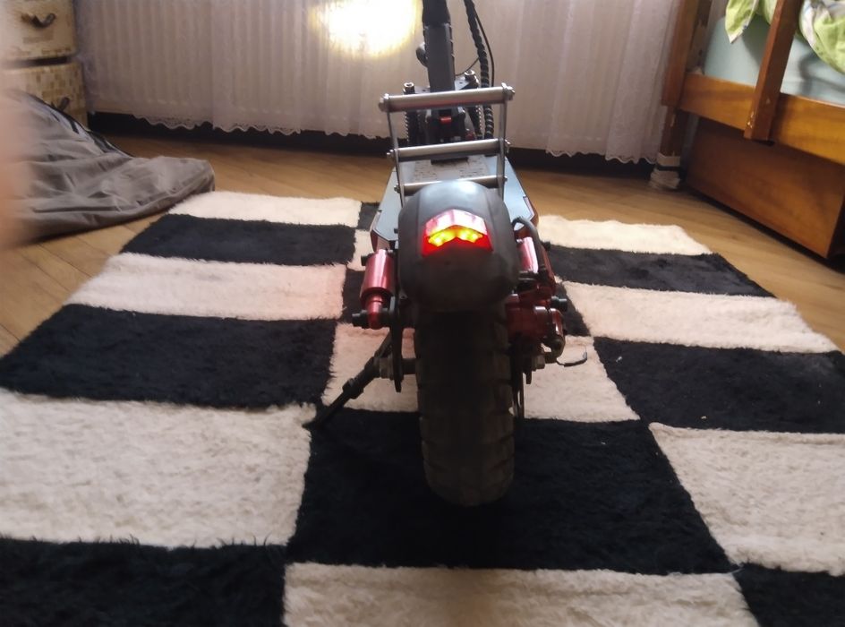 Продам електро самокат