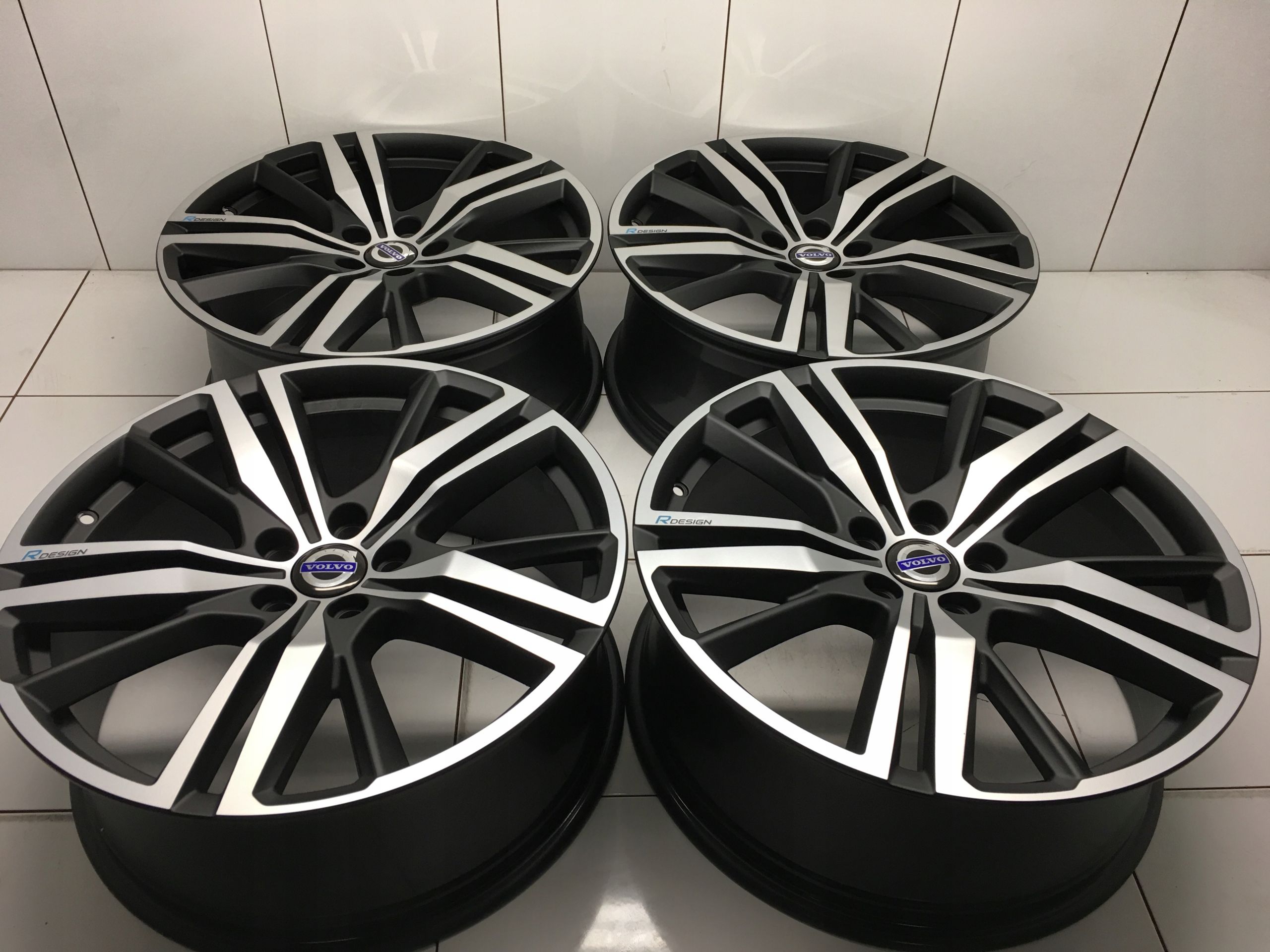 Felgi 19 Volvo r Design Ideal 8 ET42 XC60 XC40 V70