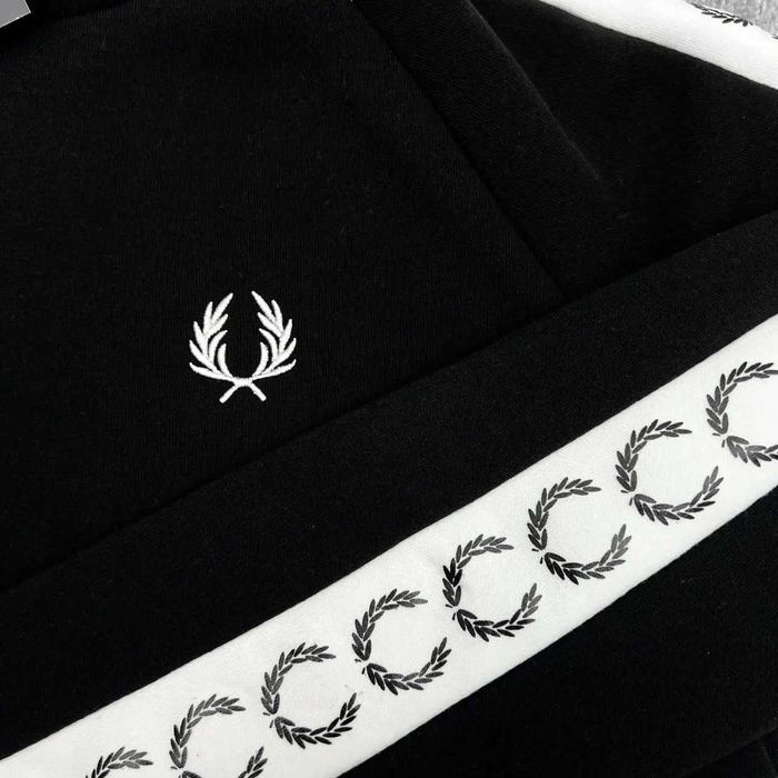 Комплект FRED PERRY  фліс (Костюм+Жилетка+Шапка)