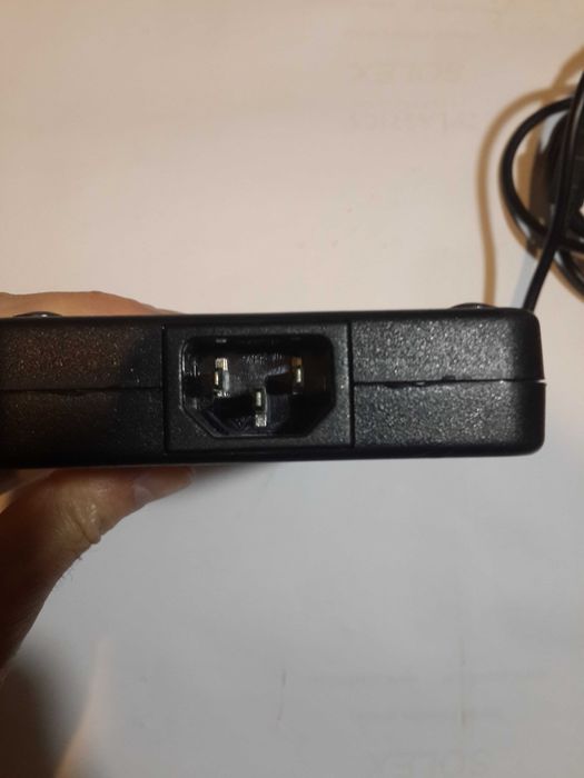 Блок живлення для Dell 19.5V 12.3A 240W (7.4*5.0+pin)  J211H ORIGINAL