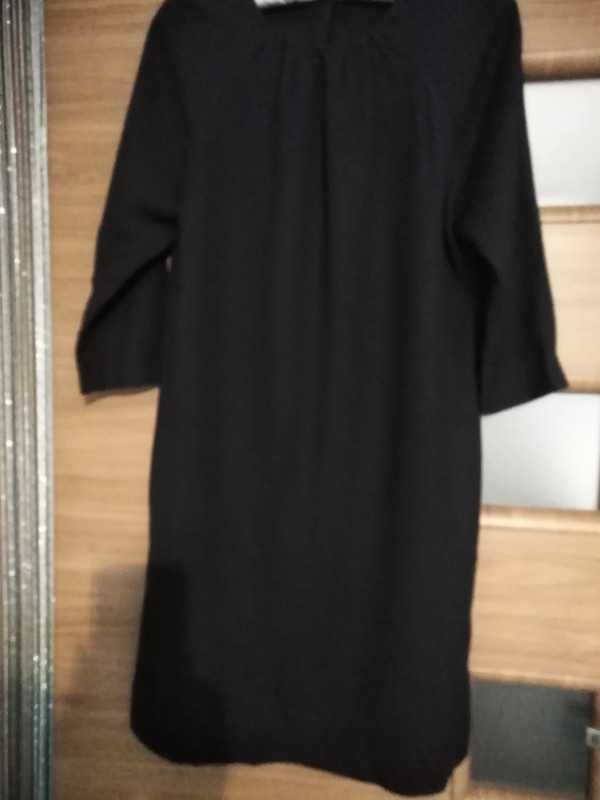 Prawie nowa sukienka " Massimo Dutti " r. 36