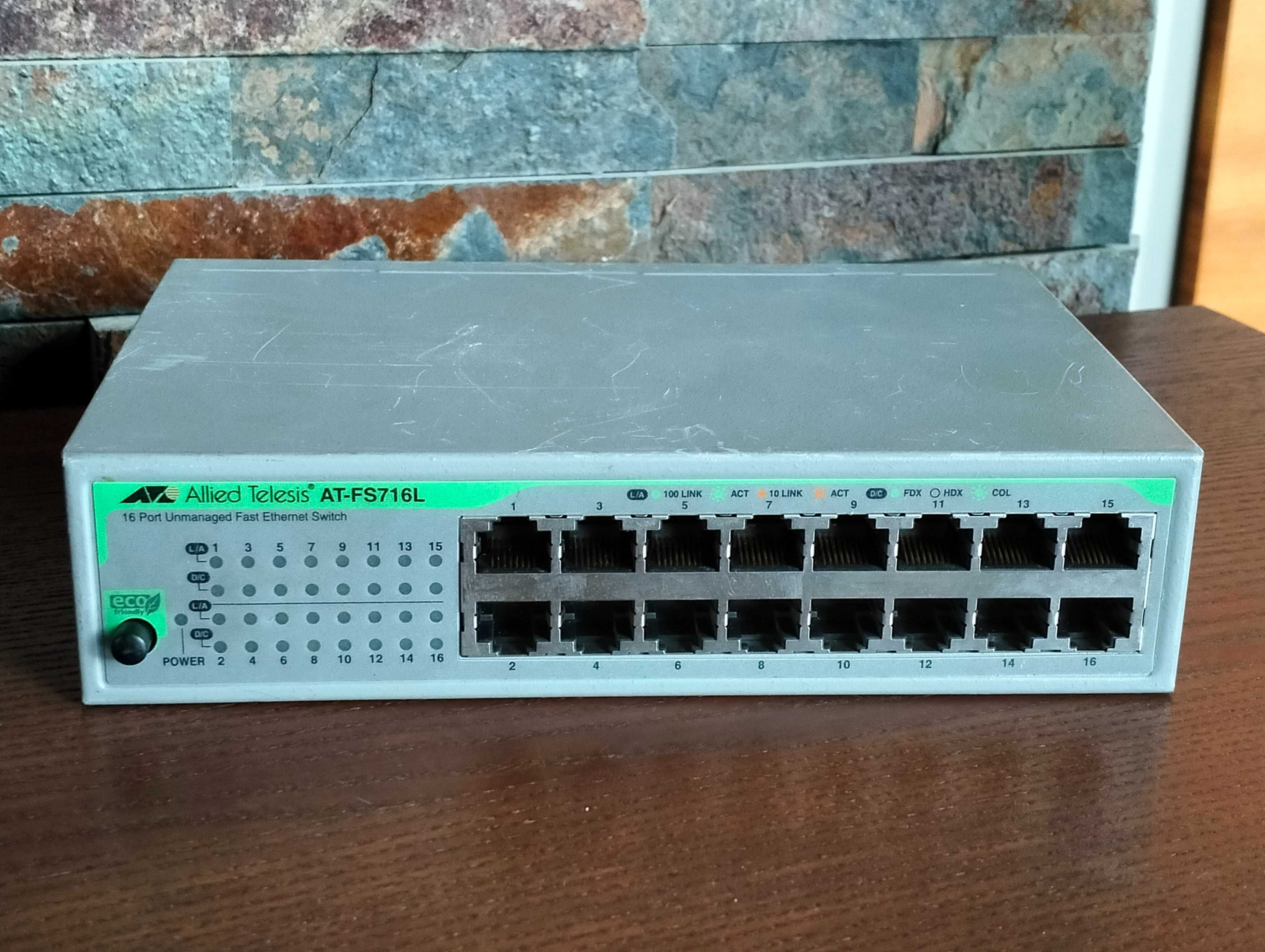 Switch Allied Telesis AT-FS716L-50 Nie zarządzany