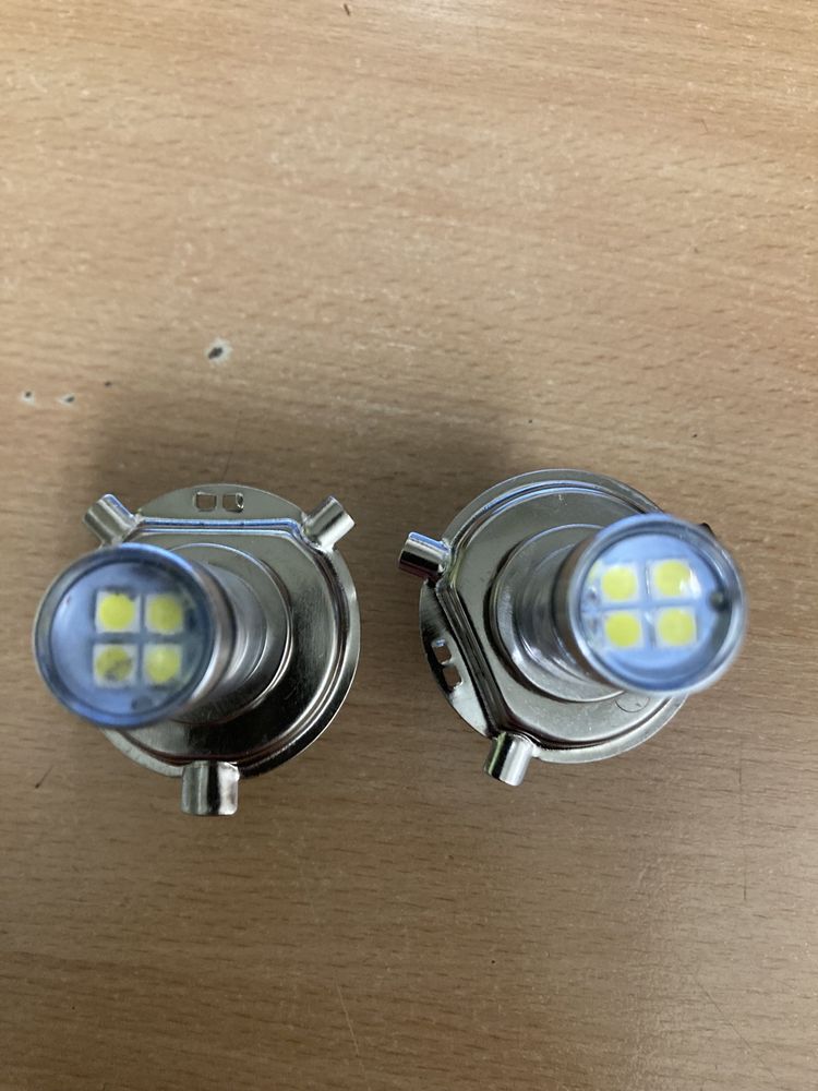 Продам лэд лампы с линзой на авто. Н4, 100w. LED 6 000 K