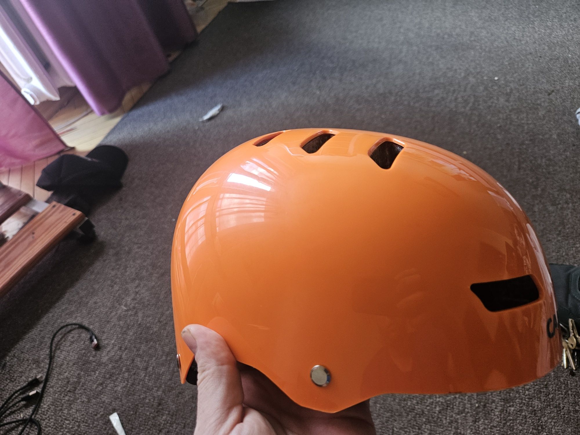 Nowy kask wspinaczkowy Gory Tatry Dolomity Alpy